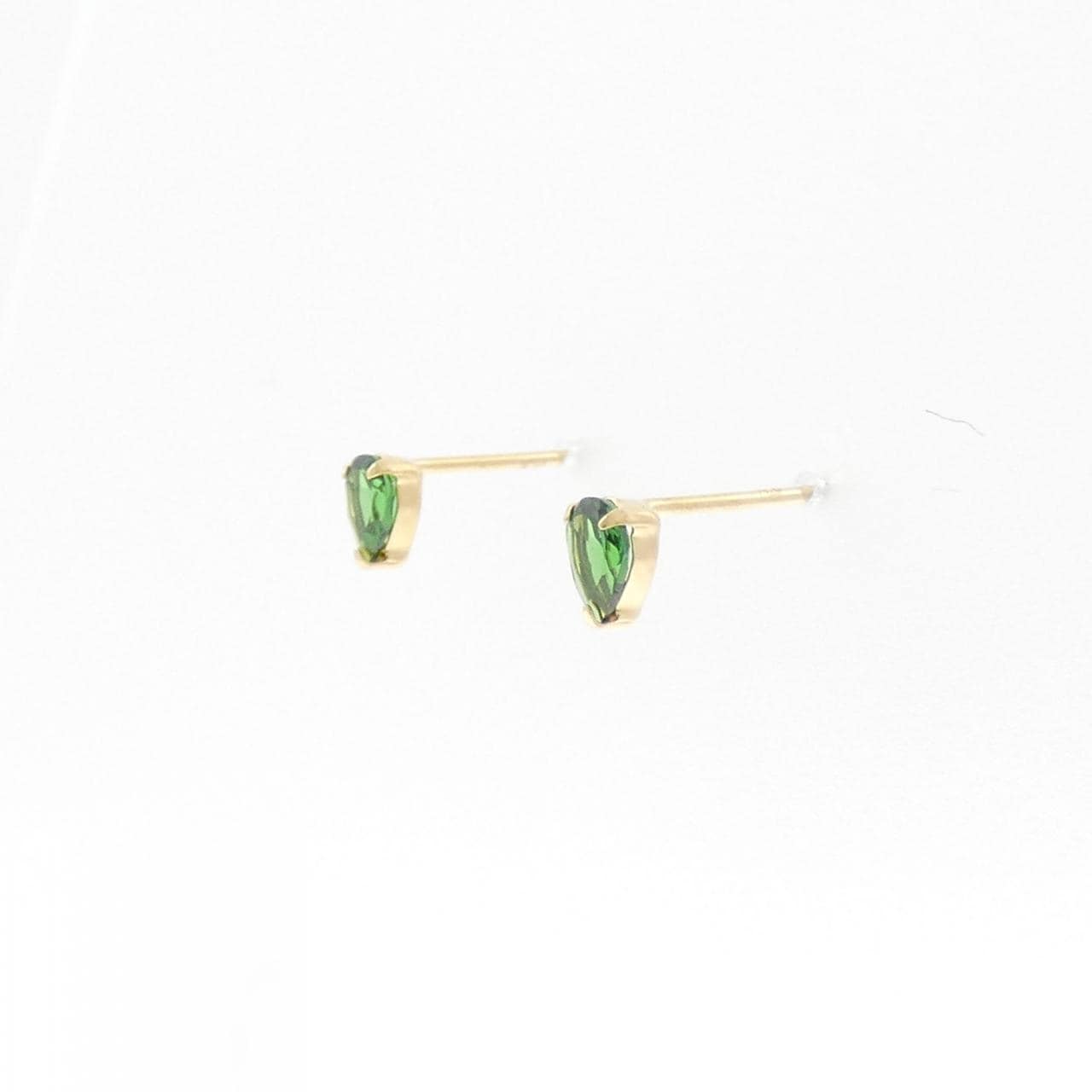 K18YG グリーンガーネット ピアス