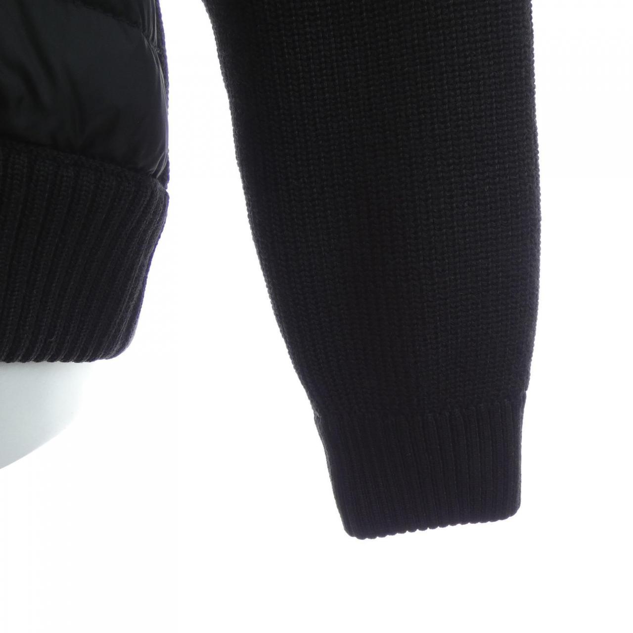 モンクレール MONCLER 20919402800 ダウンジャケット