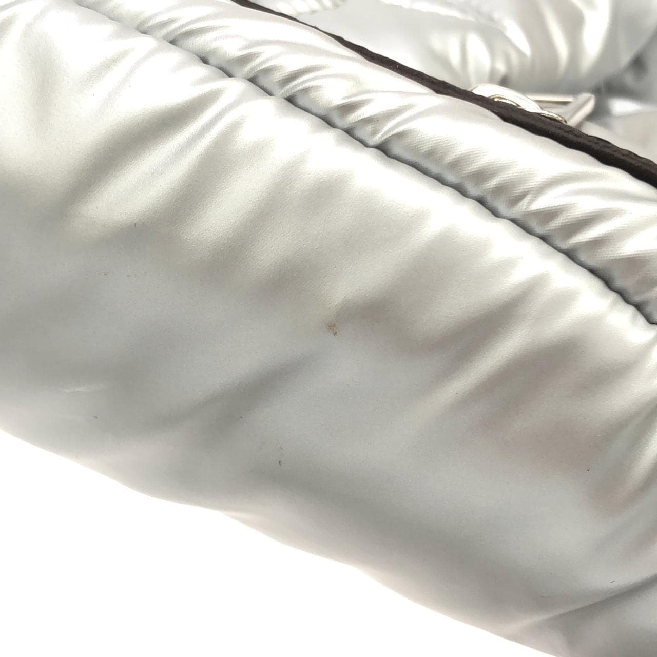 ルイヴィトン モノグラム(LVピロー) マキシ バムバッグ M20971 バッグ