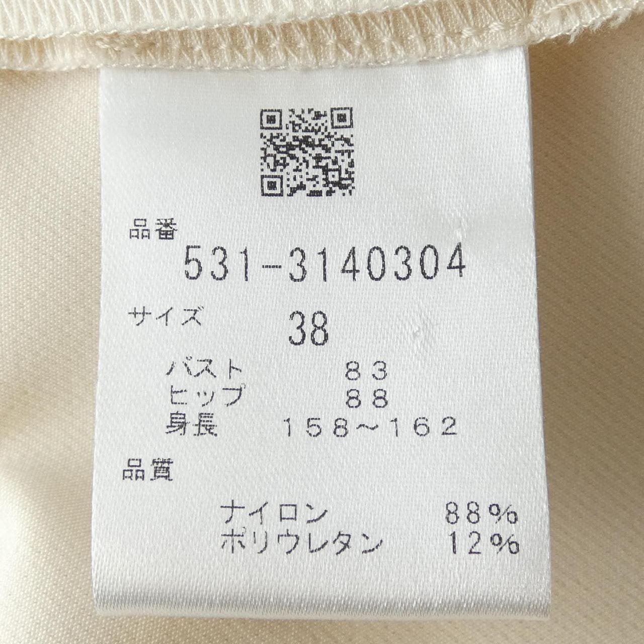 アドーア ADORE 531-3140304 ワンピース