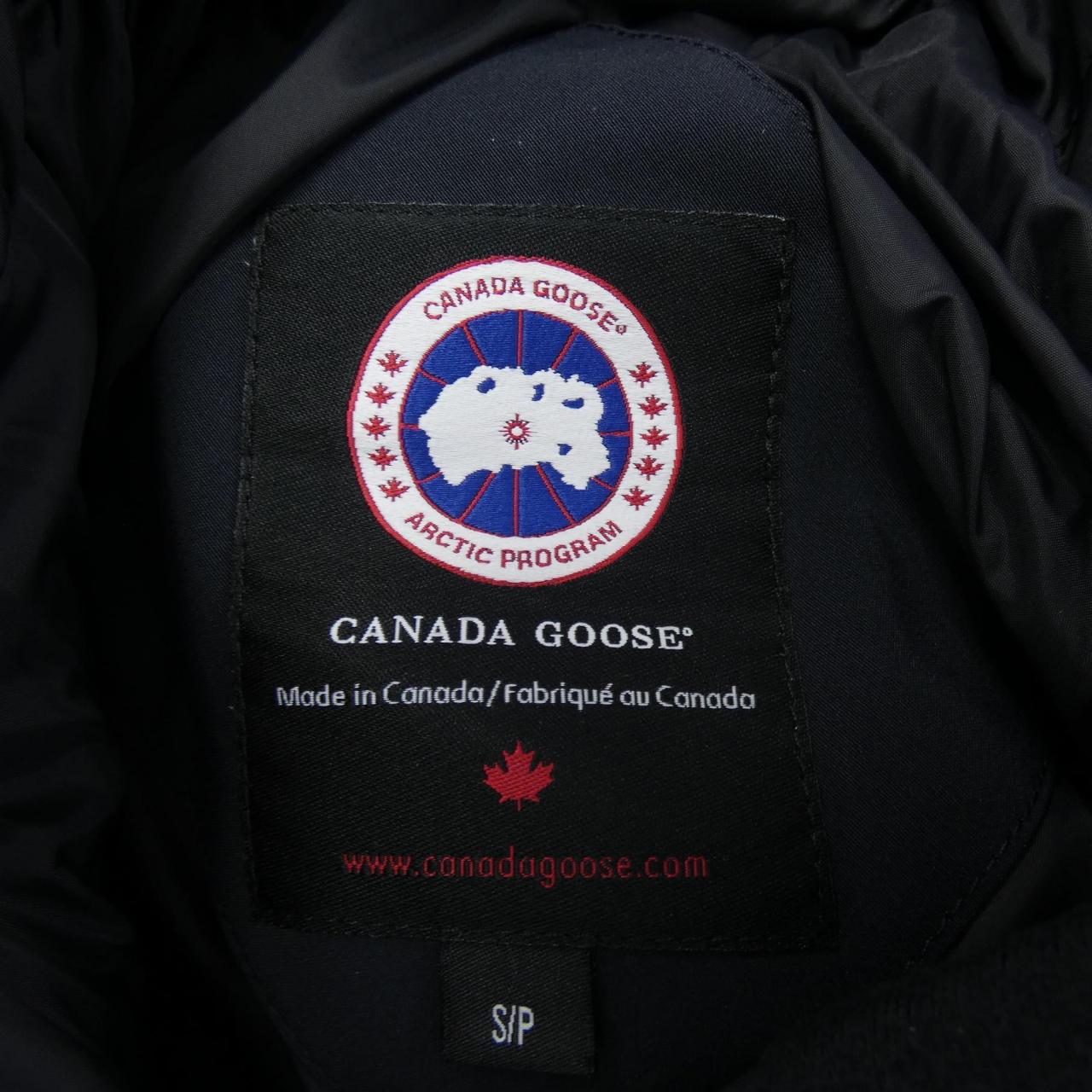 カナダグース CANADA GOOSE ダウンコート