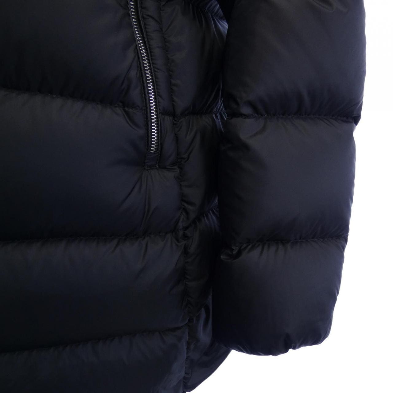 モンクレール MONCLER TORCYN ダウンジャケット