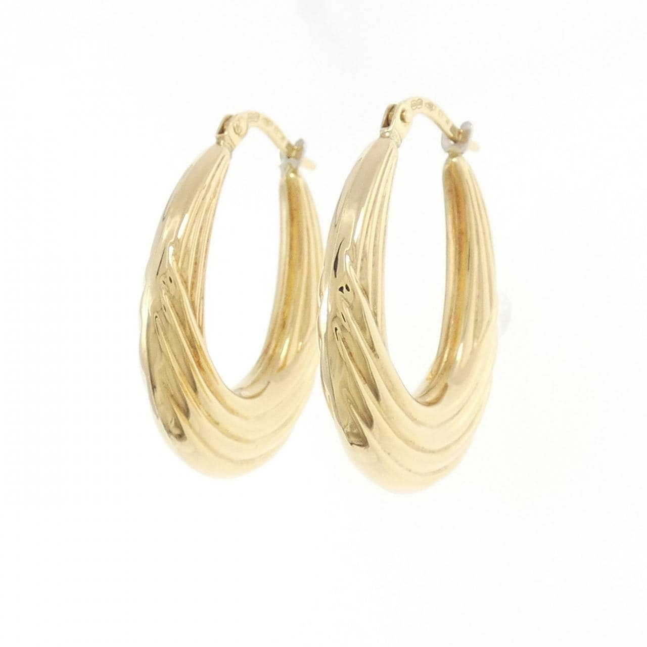 UNOAERRE 750YG earrings