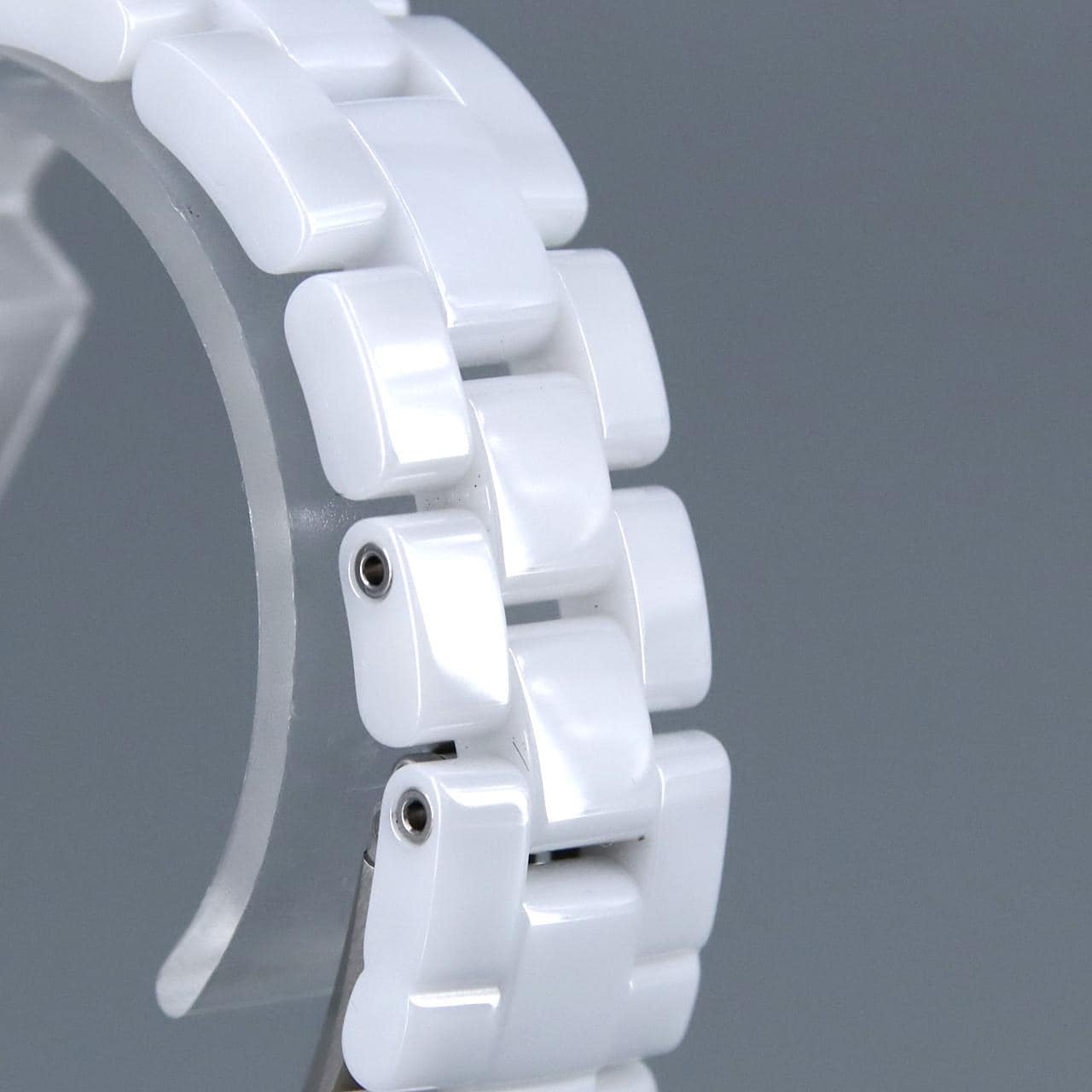 シャネル J12ウォンテッドドゥシャネル 33mmセラミック H7419 セラミック クォーツ