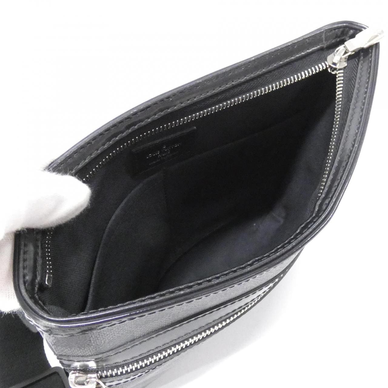 ルイヴィトン ダミエ グラフィット トマス N58028 ショルダーバッグ