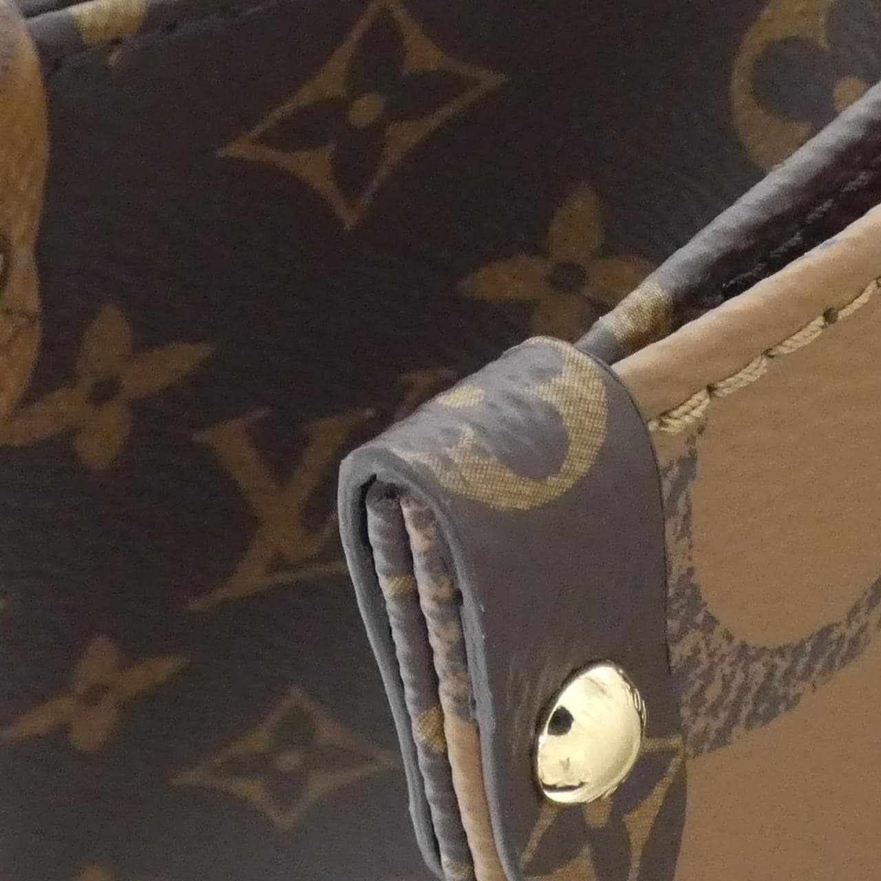 ルイヴィトン モノグラム ジャイアント オンザゴー MM M45321 バッグ