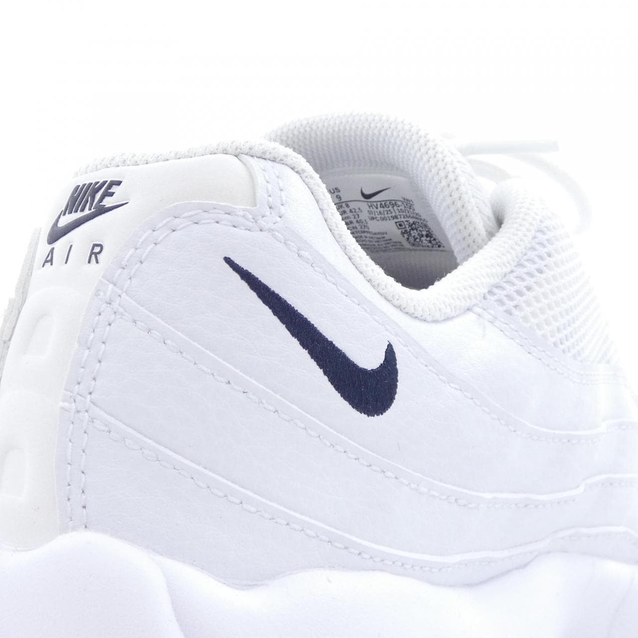 ナイキ NIKE HV4696-100 スニーカー
