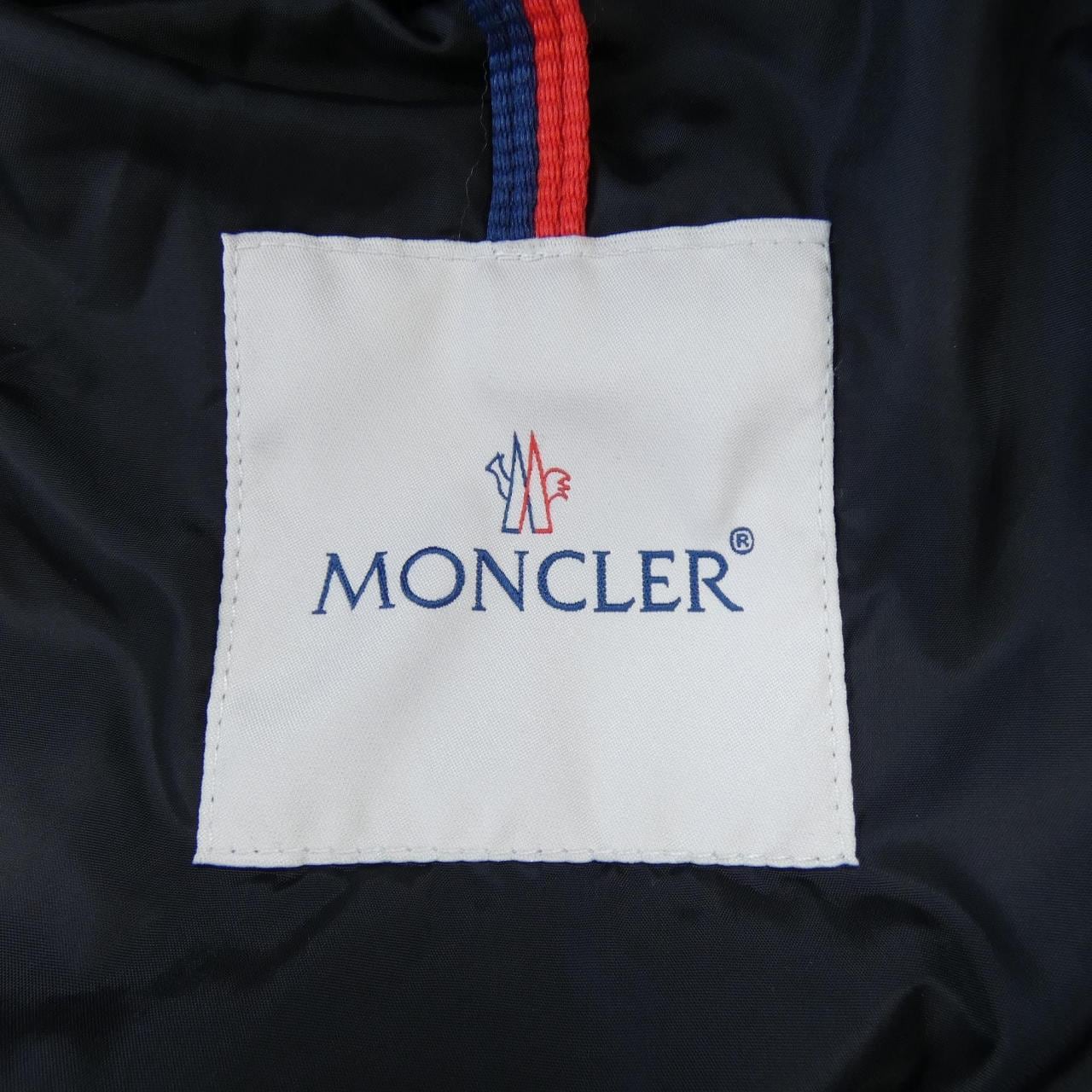 MONCLER蒙克勒羽绒服