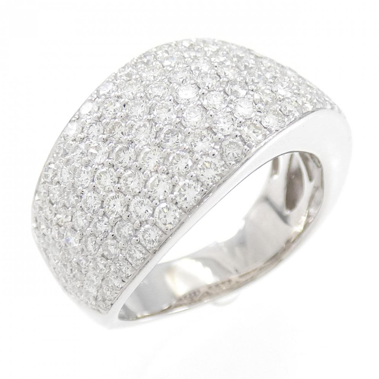 750WG pave Diamond ring