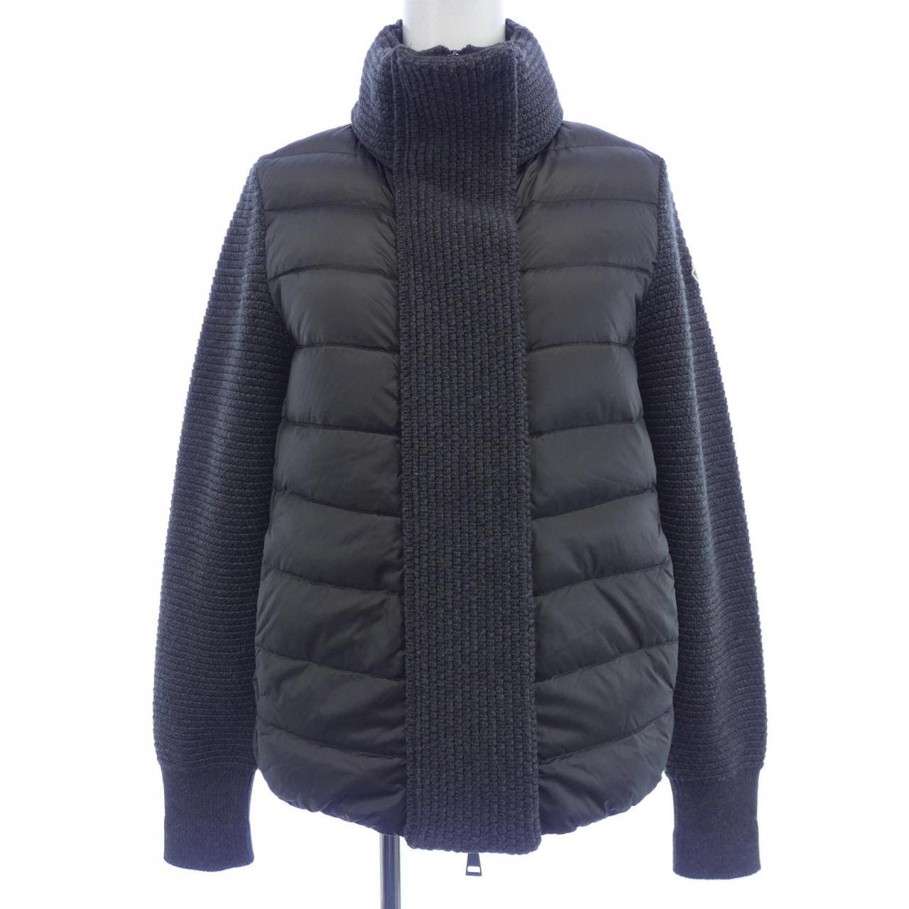 MONCLER蒙克勒20939453400羽絨外套