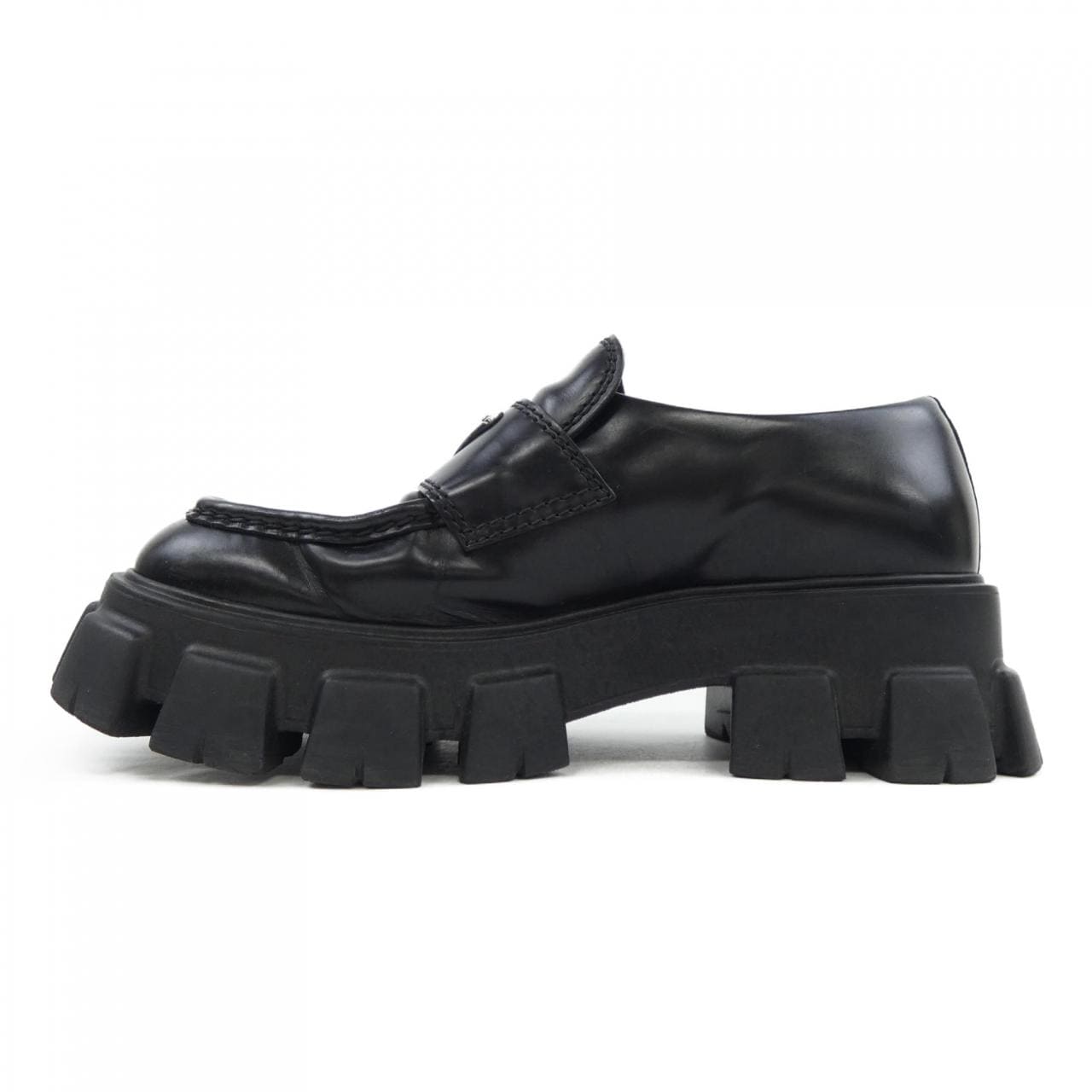 プラダ PRADA モノリスブラッシュドレザーローファー 2DE129 シューズ