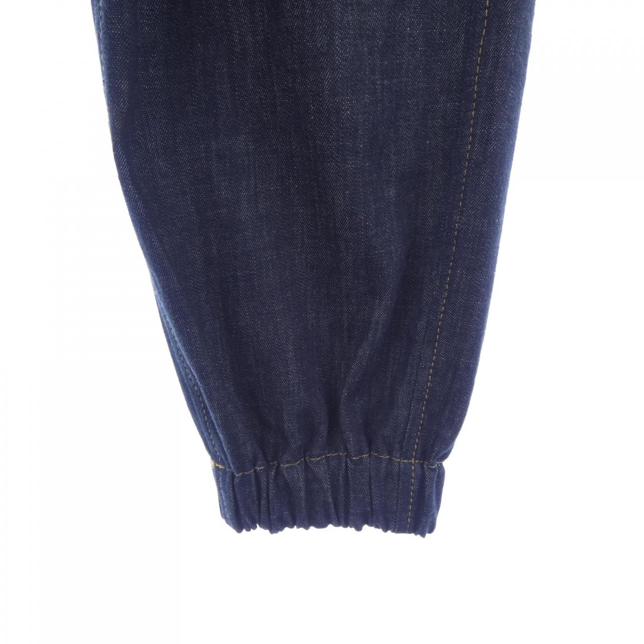 ブルネロクチネリ BRUNELLO CUCINELLI 92EN005 LAK1463931 ジーンズ