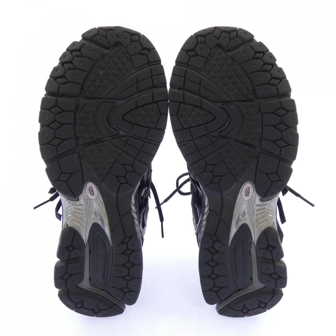 ニューバランス NEW BALANCE M1906AF スニーカー