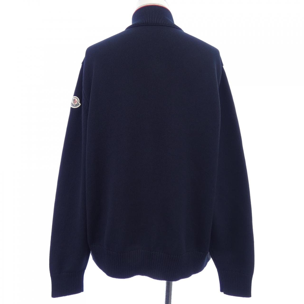 【新品】モンクレール MONCLER K20919B00003 ダウンジャケット