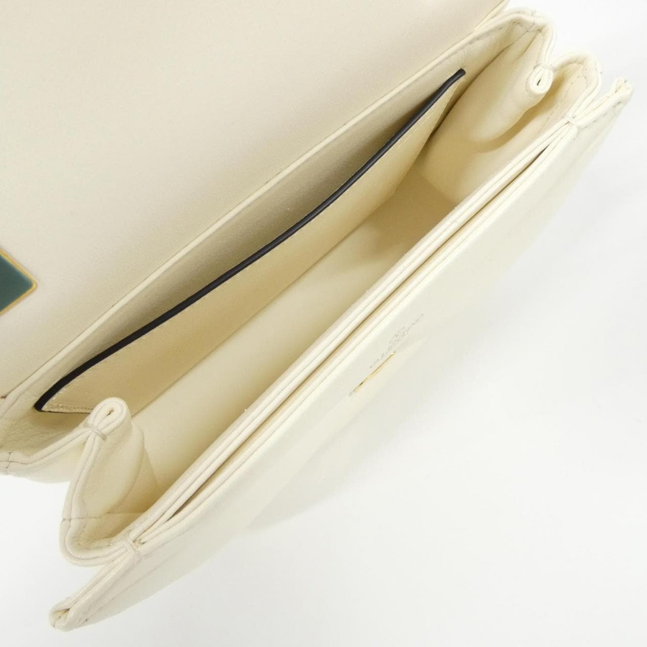 ヴァレンティノガラヴァーニ 3W2B0K21HHX ショルダーバッグ