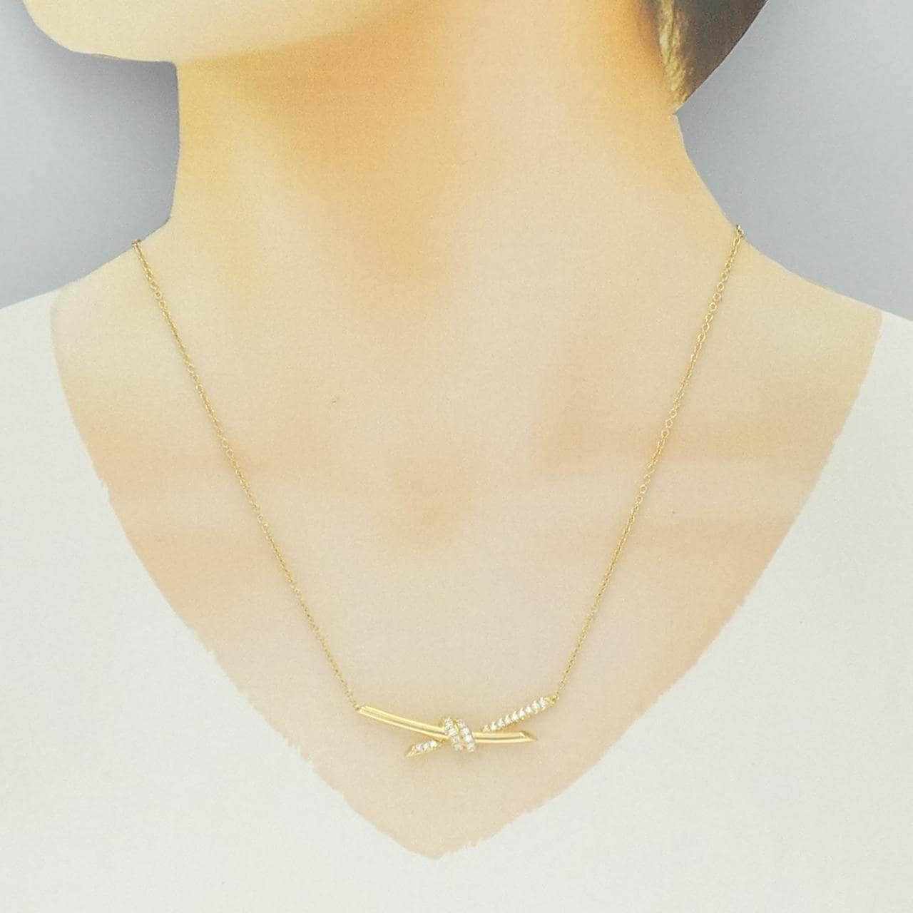 ティファニー ノット ネックレス 0.25CT