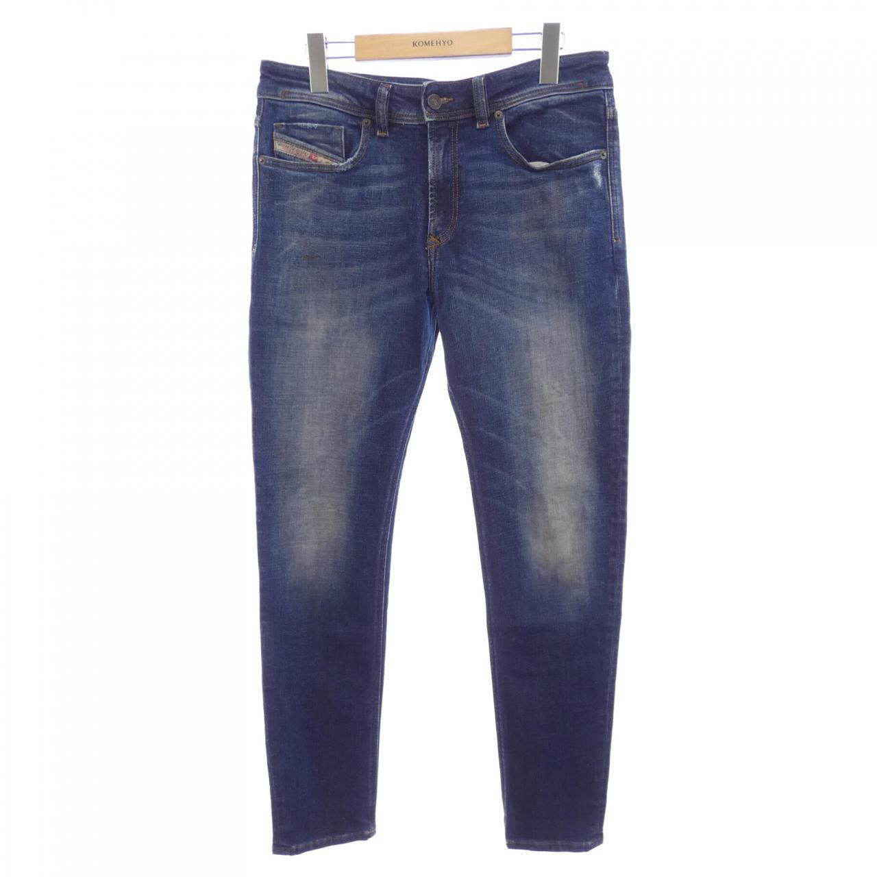ディーゼル DIESEL 1979 SLEENKER ジーンズ