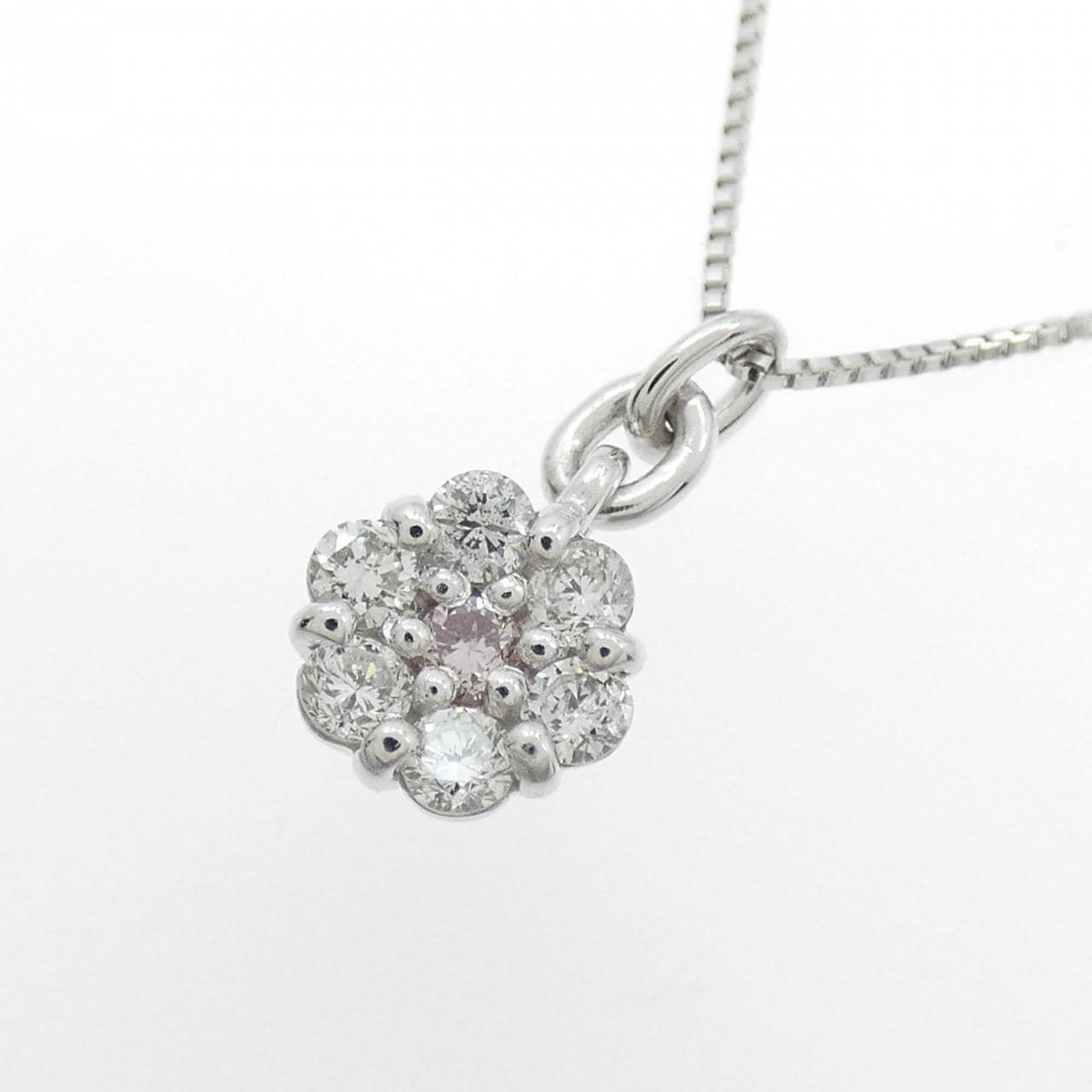 K18WG フラワー ダイヤモンド ネックレス 0.23CT
