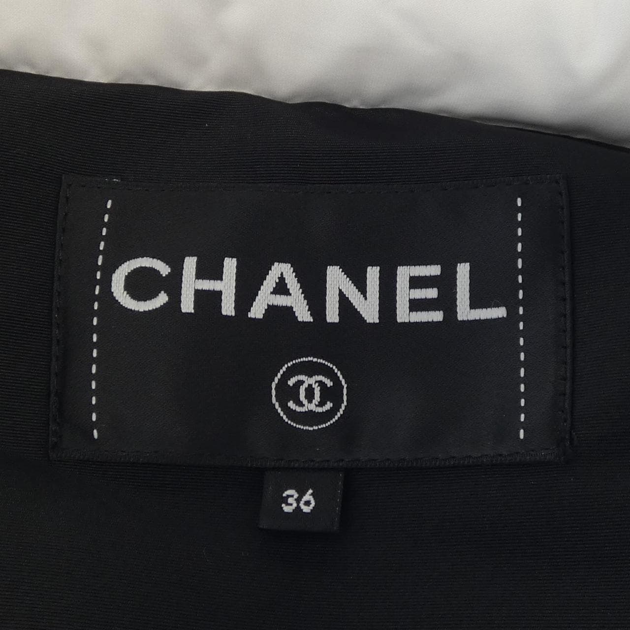 CHANEL羽絨服