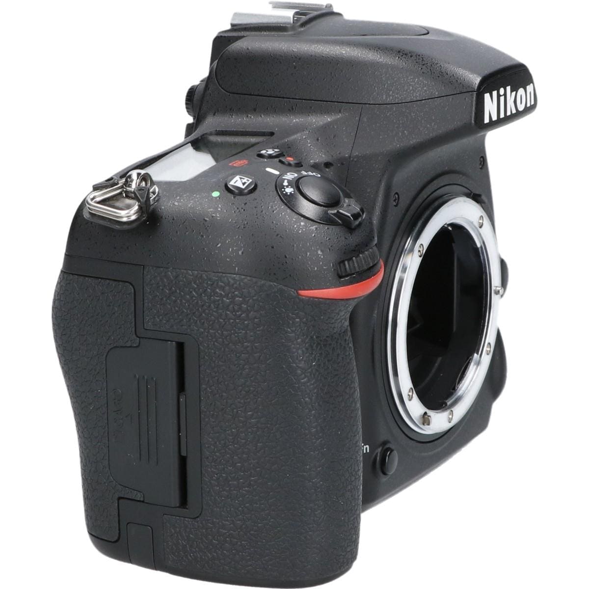 D750