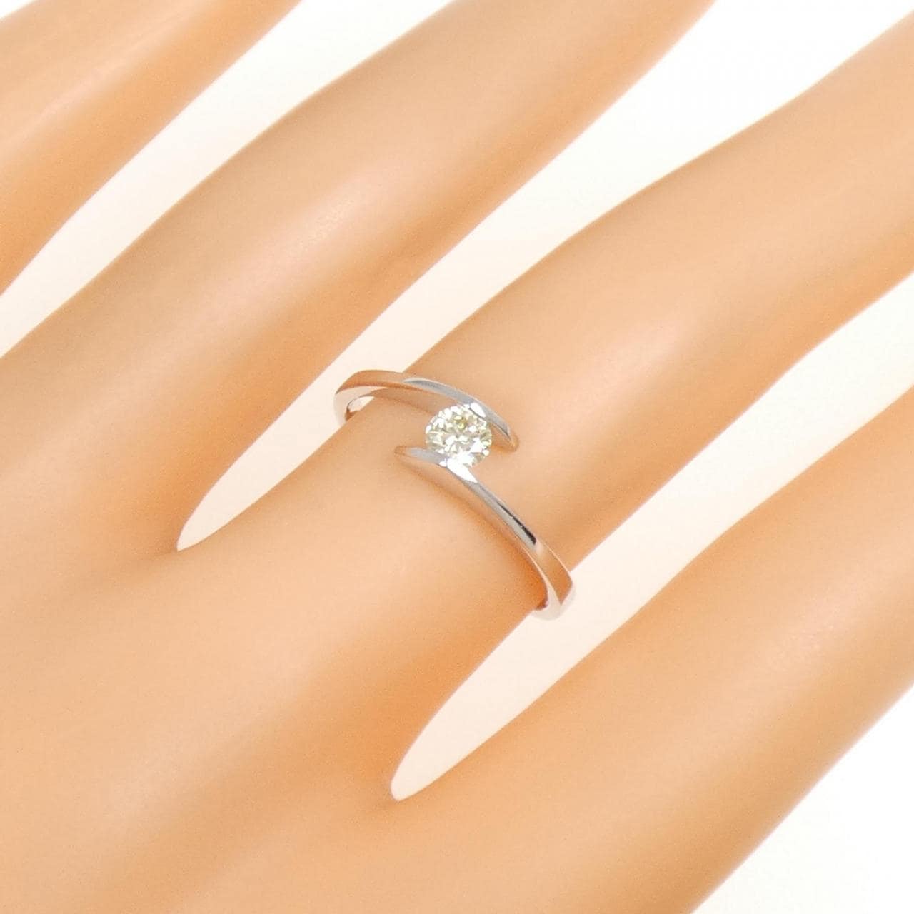 K18WG ダイヤモンド リング 0.19CT