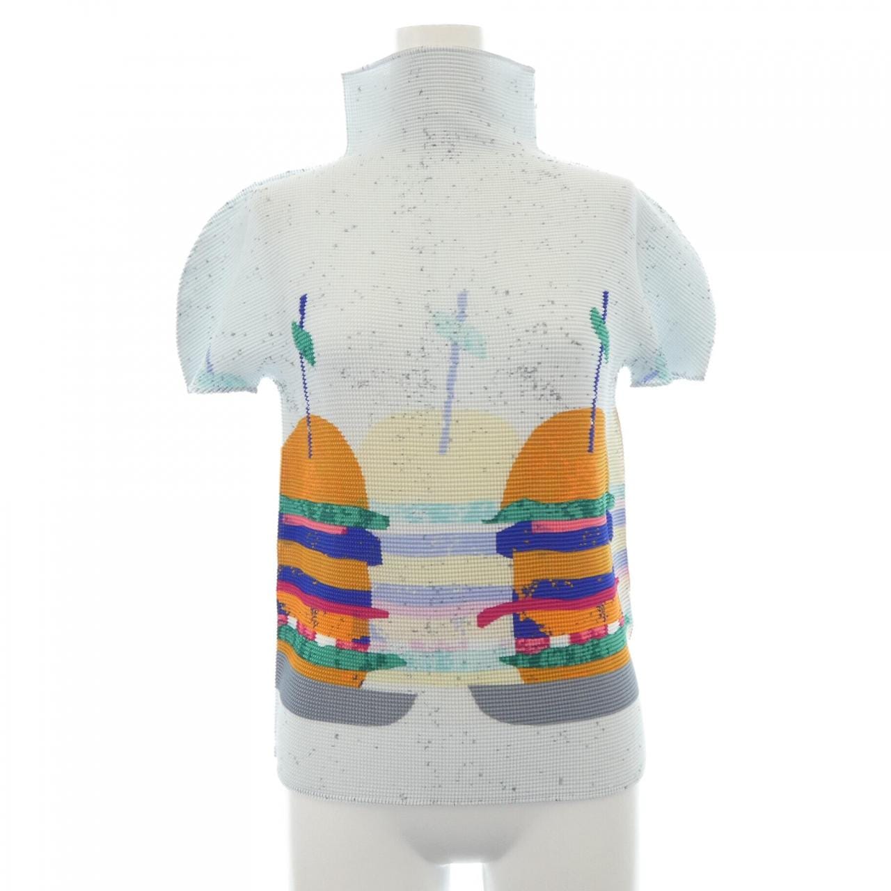 ミーイッセイミヤケ me ISSEY MIYAKE トップス