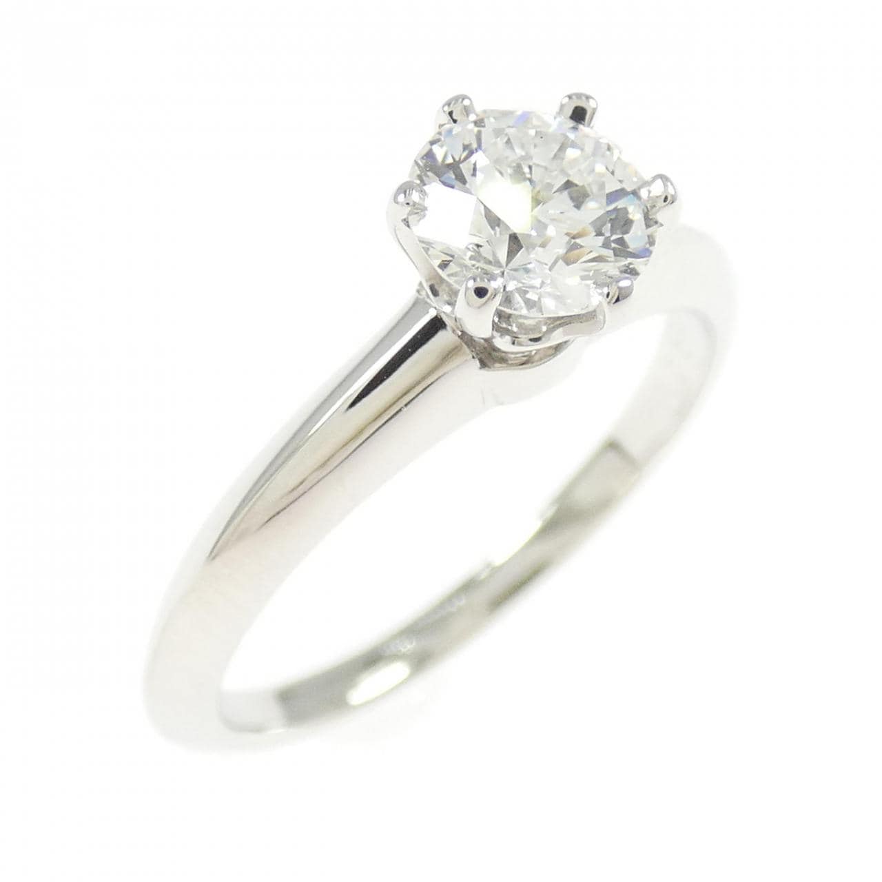 ティファニー クラシックソリティア リング 0.52CT E VVS2