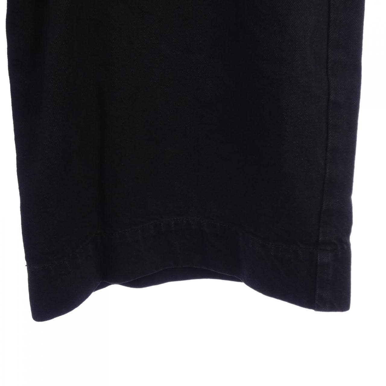 ETUDES STUDIO パンツ