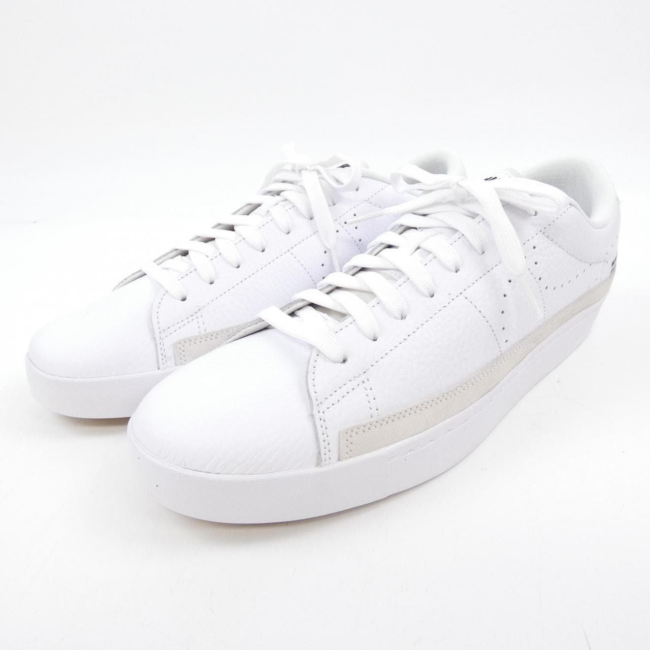 ナイキ NIKE DA2045-100 スニーカー