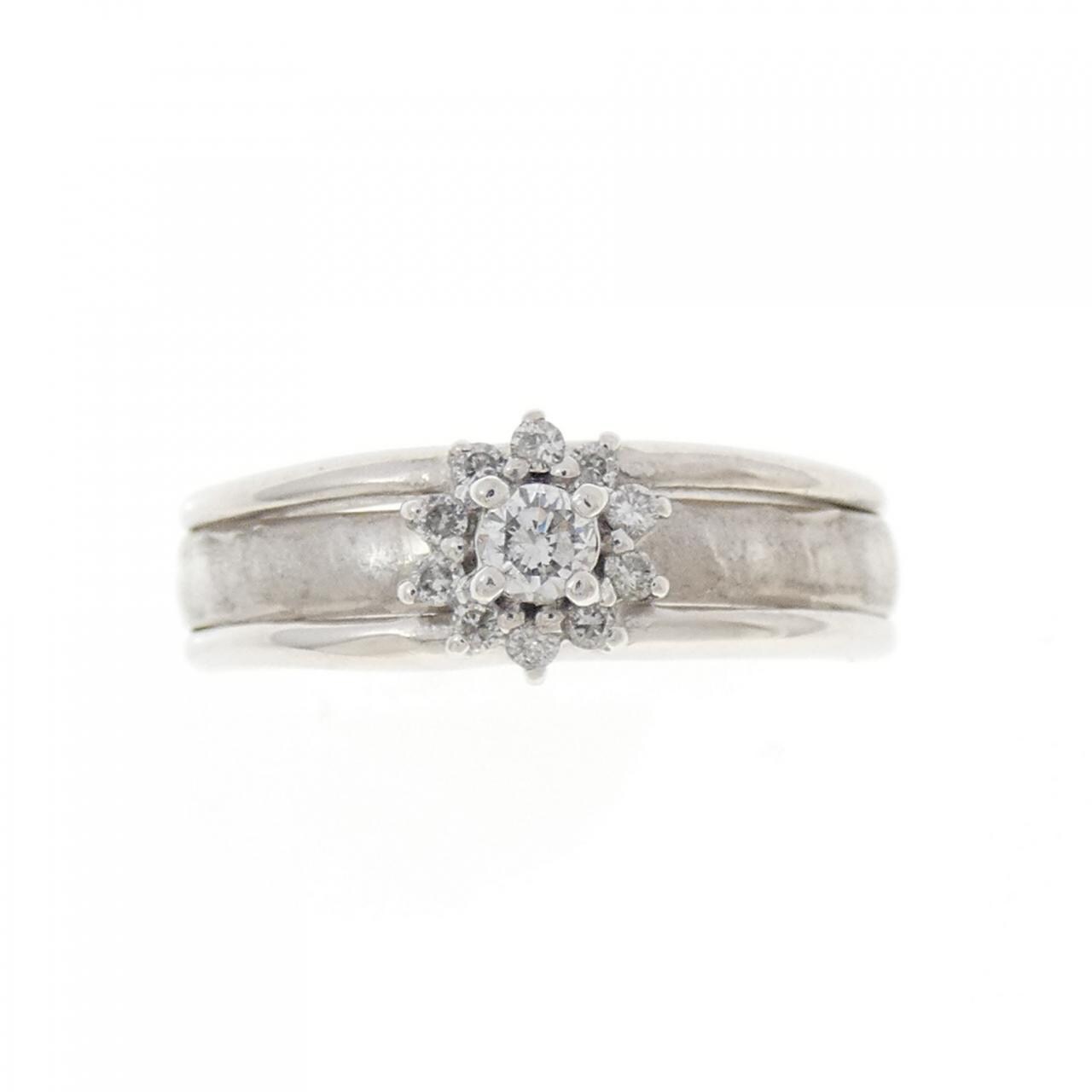 PT900 Flower Diamond Ring 0.15CT