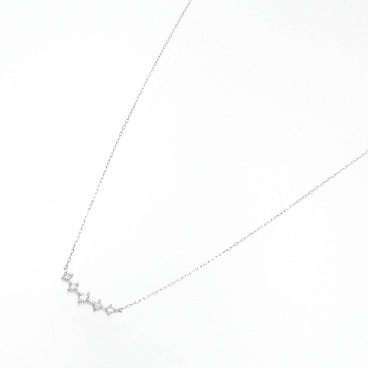 [BRAND NEW] PT Diamond Necklace 0.10CT