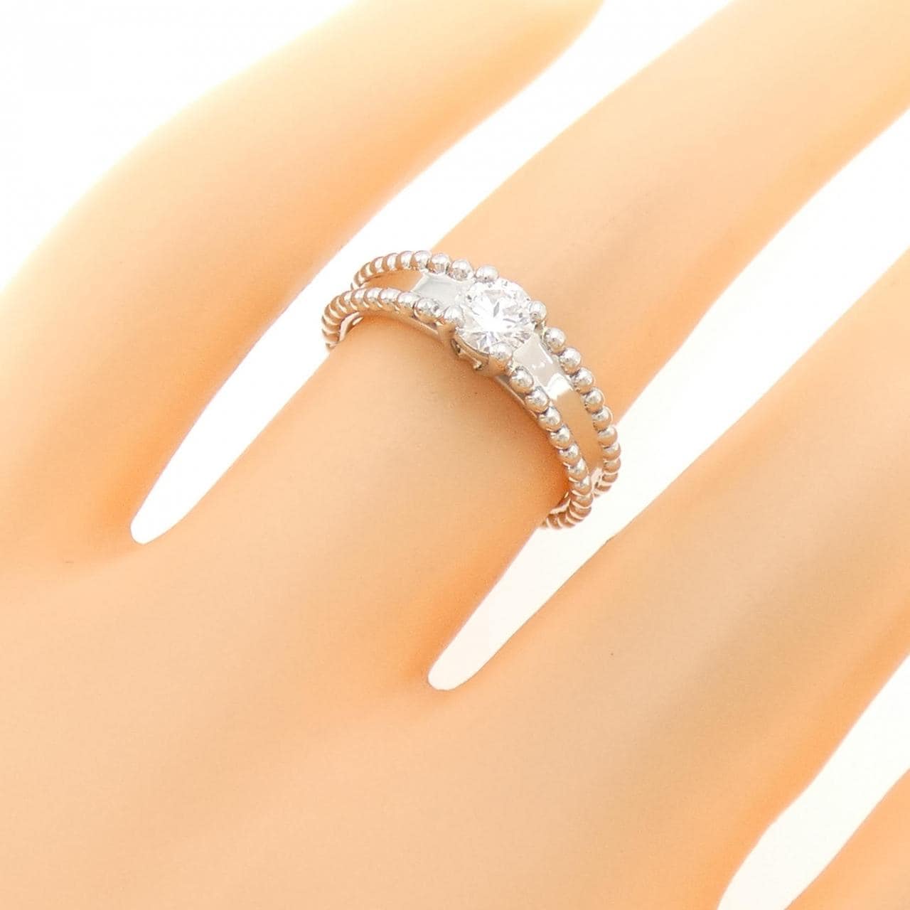 ヴァンクリーフ&アーペル エステル ソリティア リング 0.30CT E VVS2 3EXT