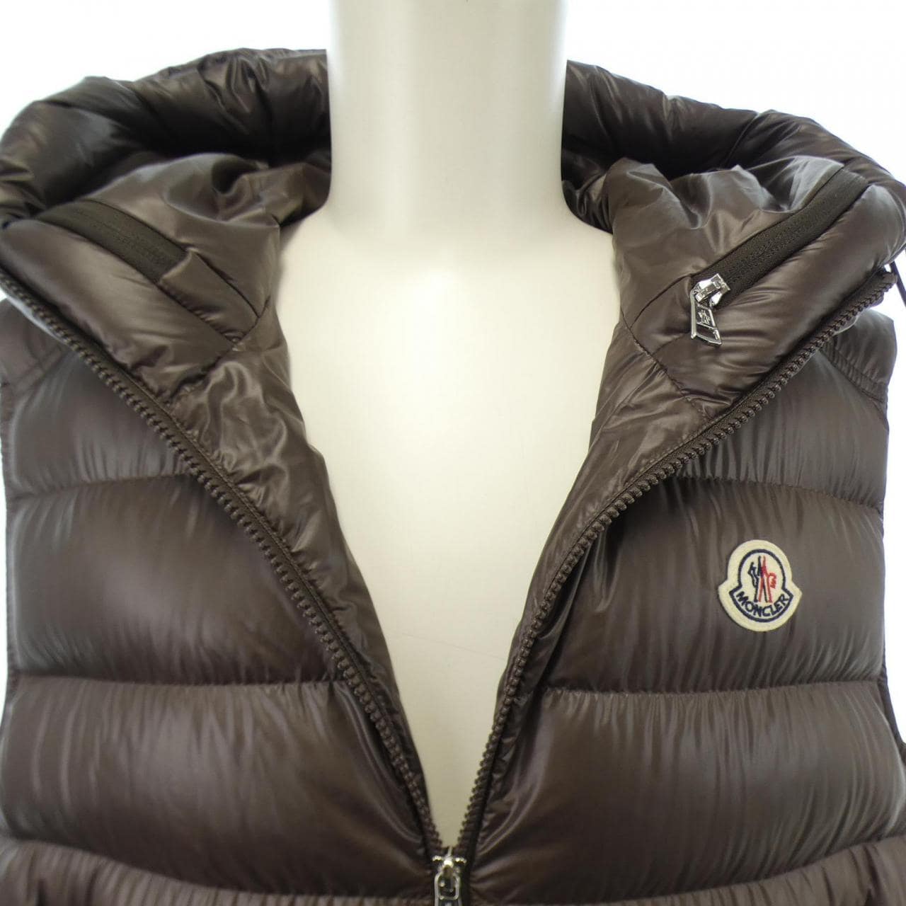 モンクレール MONCLER ダウンベスト