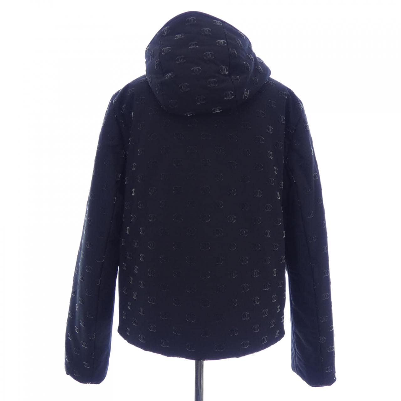 シャネル CHANEL P73222V64869 ダウンジャケット