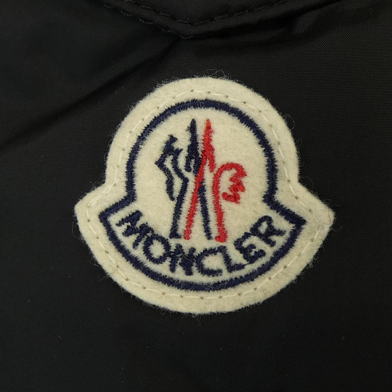 モンクレール MONCLER MORANDIERES ダウンジャケット