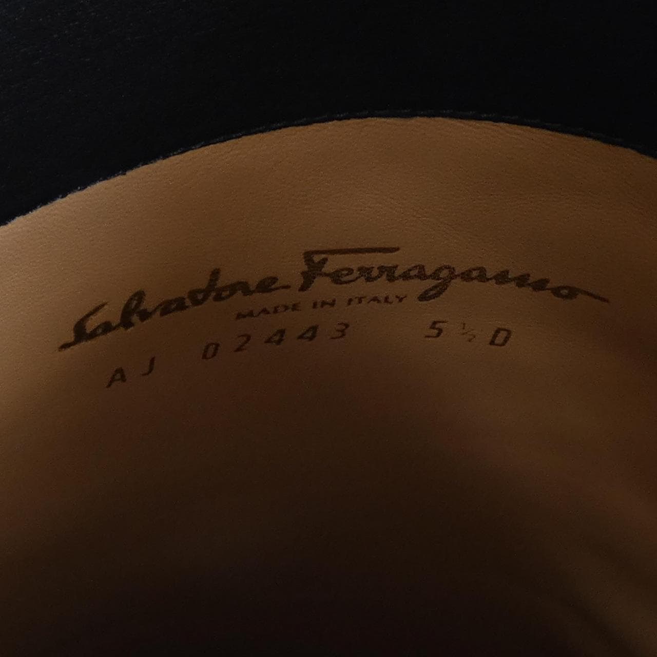 萨尔瓦托雷·菲拉格慕SALVATORE FERRAGAMO萨尔瓦托雷·菲拉格慕 (Salvatore Ferragamo) 靴子