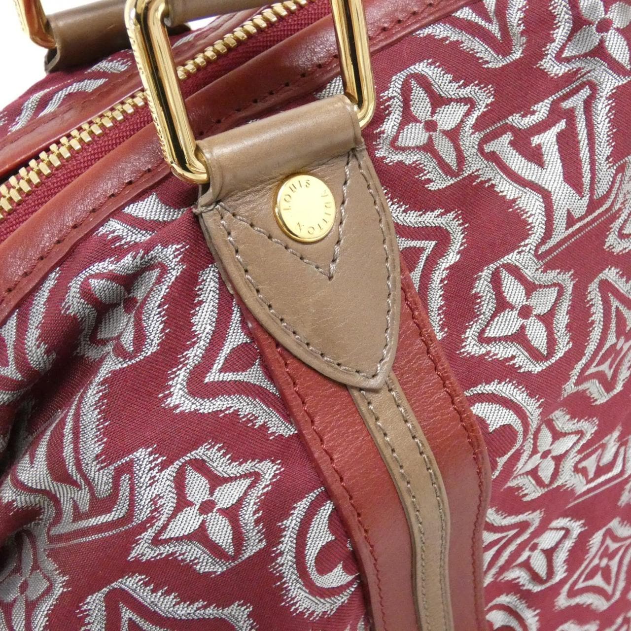 LOUIS VUITTON Aviator M40384 包袋