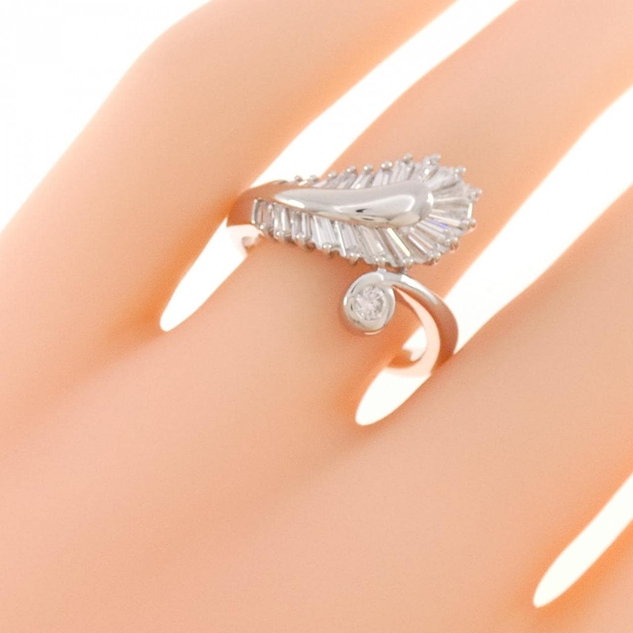PT900 ダイヤモンド リング 0.87CT