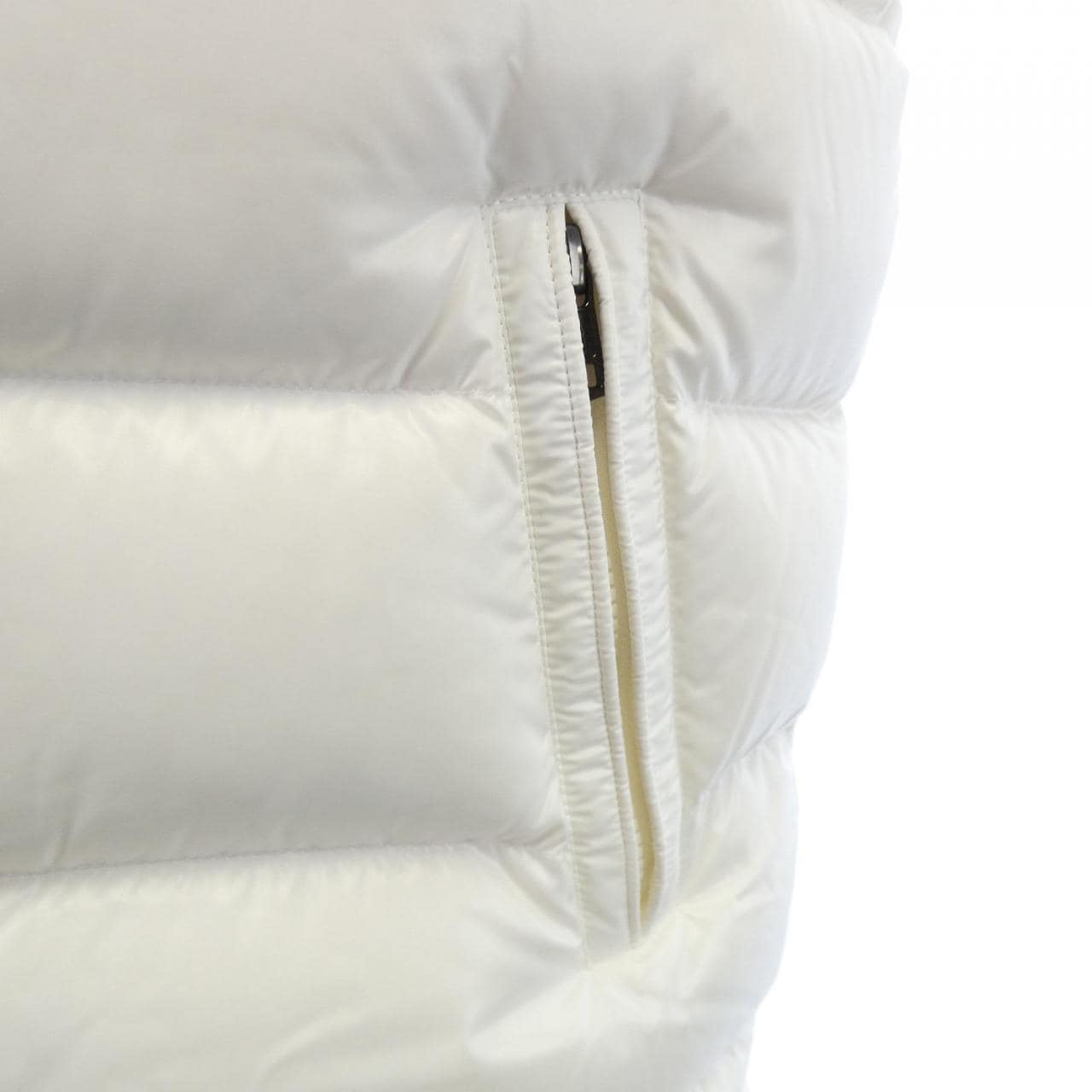 モンクレール MONCLER TIBB ダウンベスト