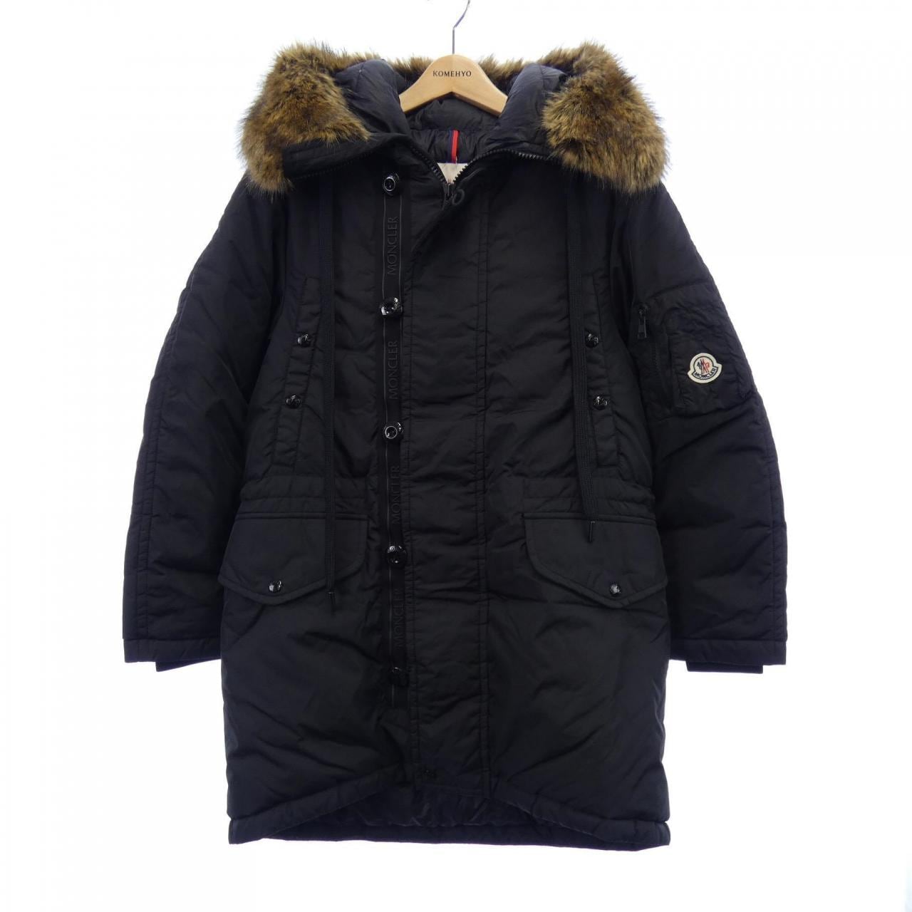 モンクレール MONCLER AJA ダウンコート