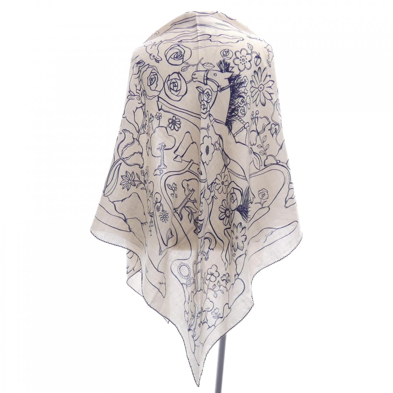 エルメス HERMES MILLE ET UN LAPINS H364007S トライアングルジェアン ショール