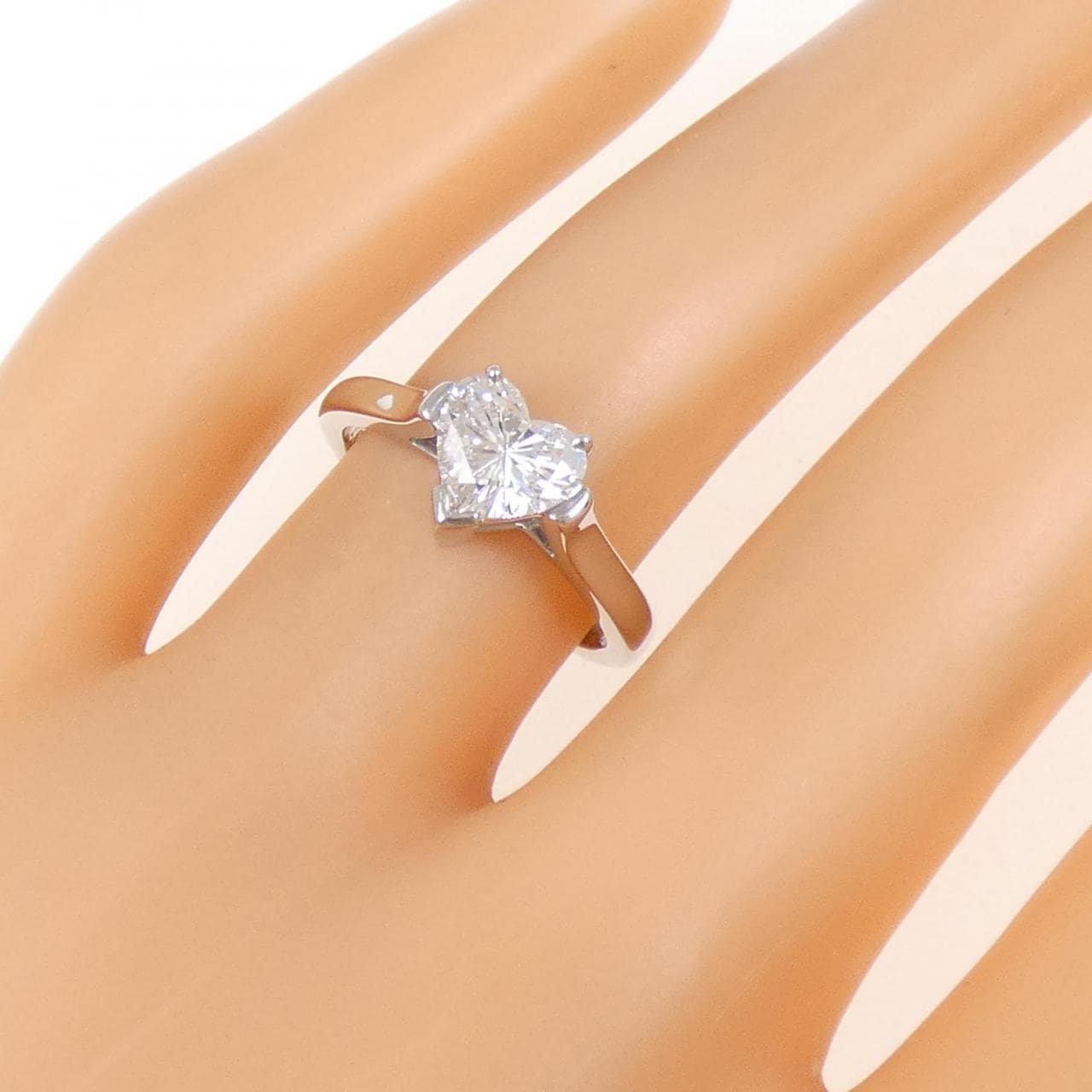 ティファニー ダイヤモンド リング 0.86CT