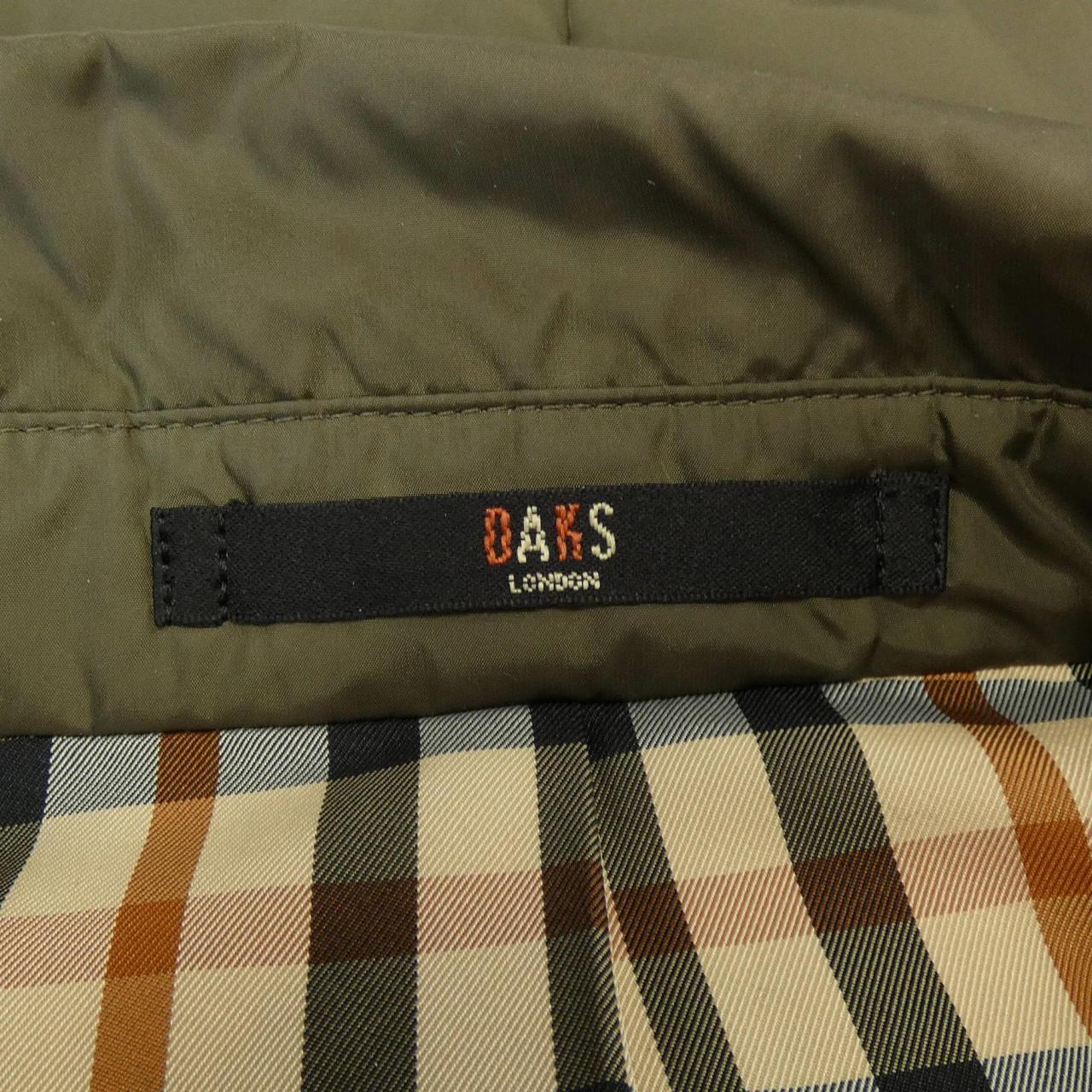 DAKS down jacket