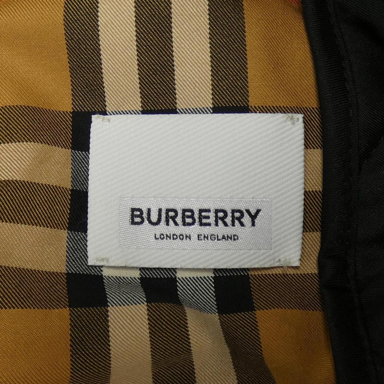 BURBERRY夹克
