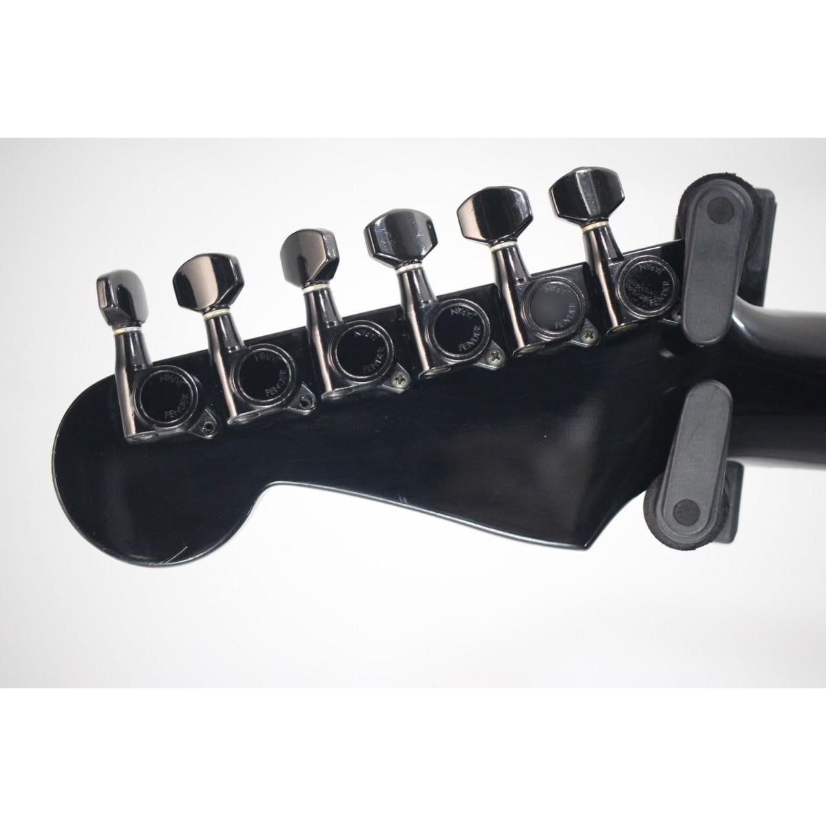 FENDER JAPAN ST-556