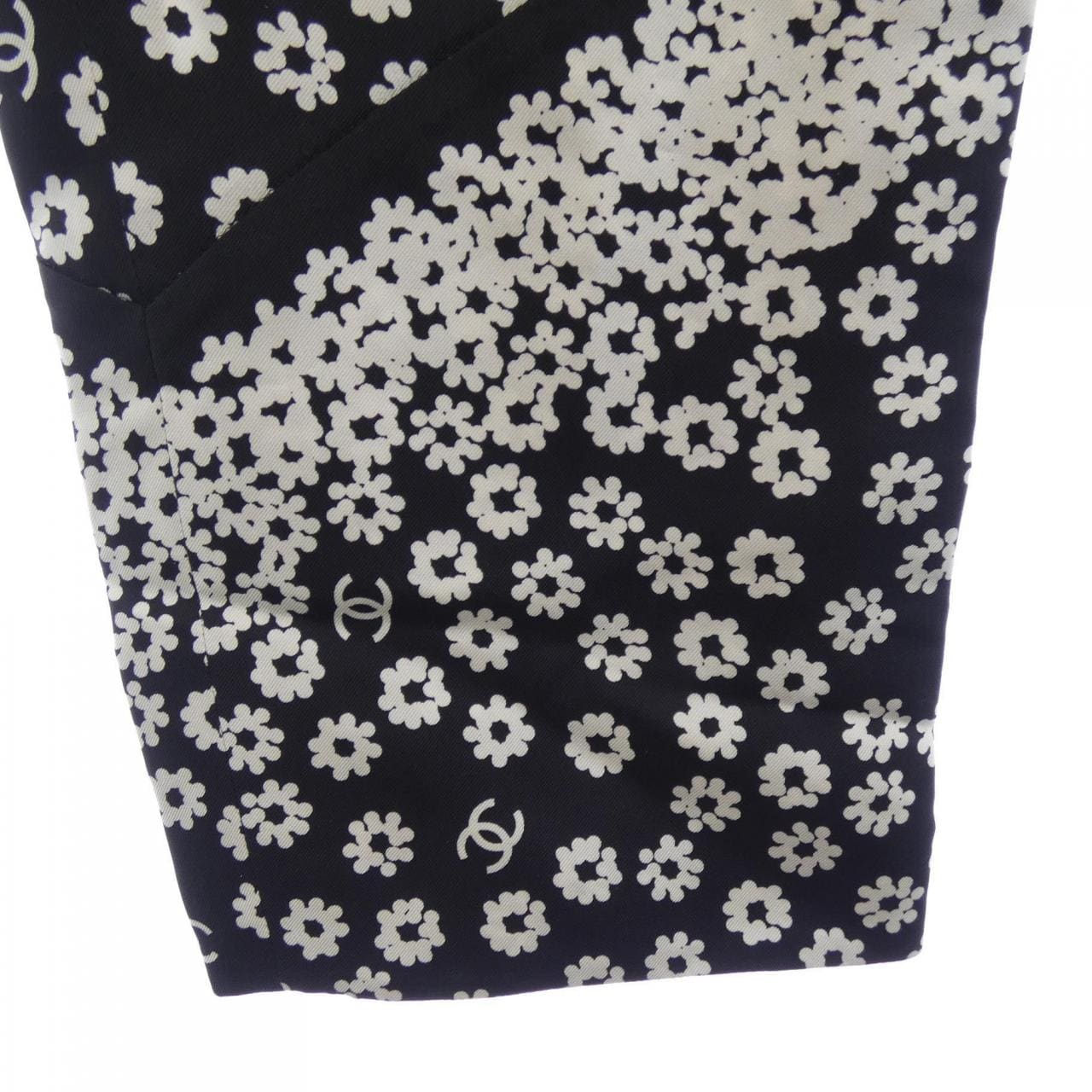 シャネル CHANEL P72340V63678 22P パンツ