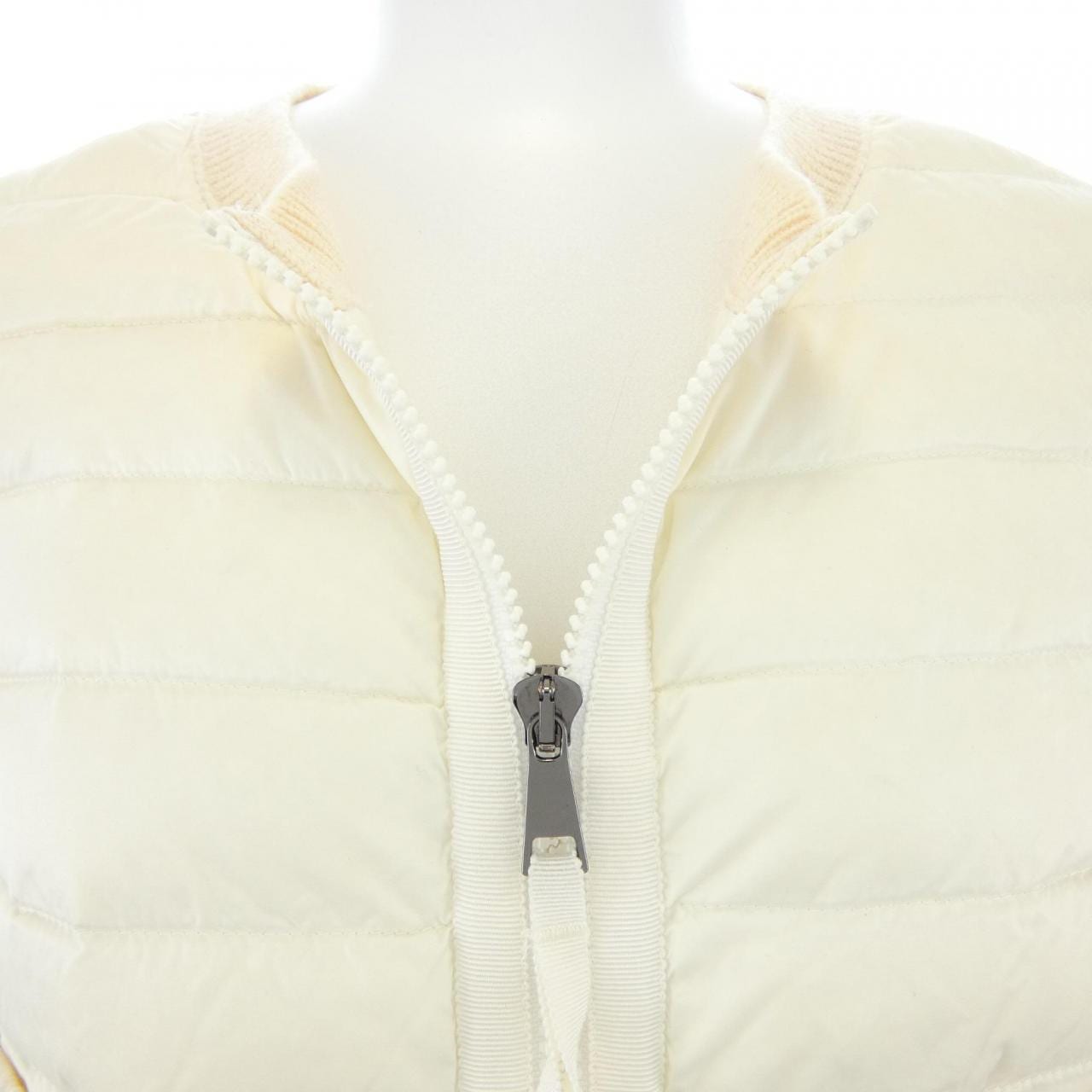 モンクレール MONCLER 20939474800 ダウンジャケット