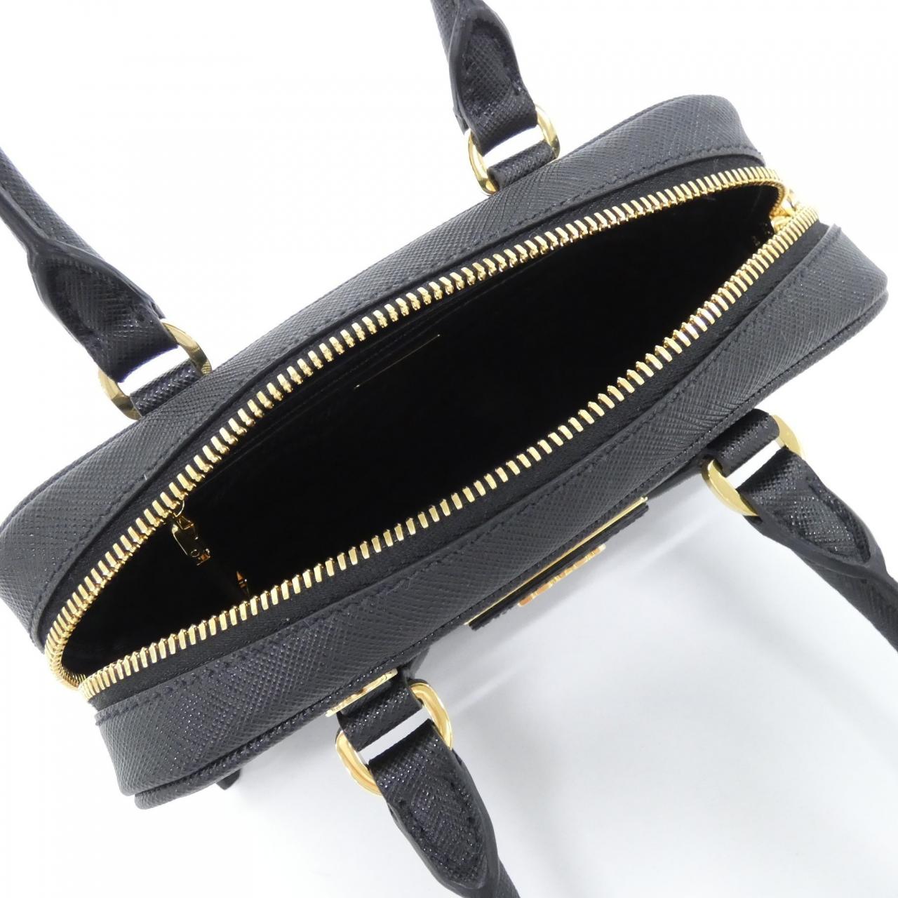【新品】プラダ 1BB157 バッグ
