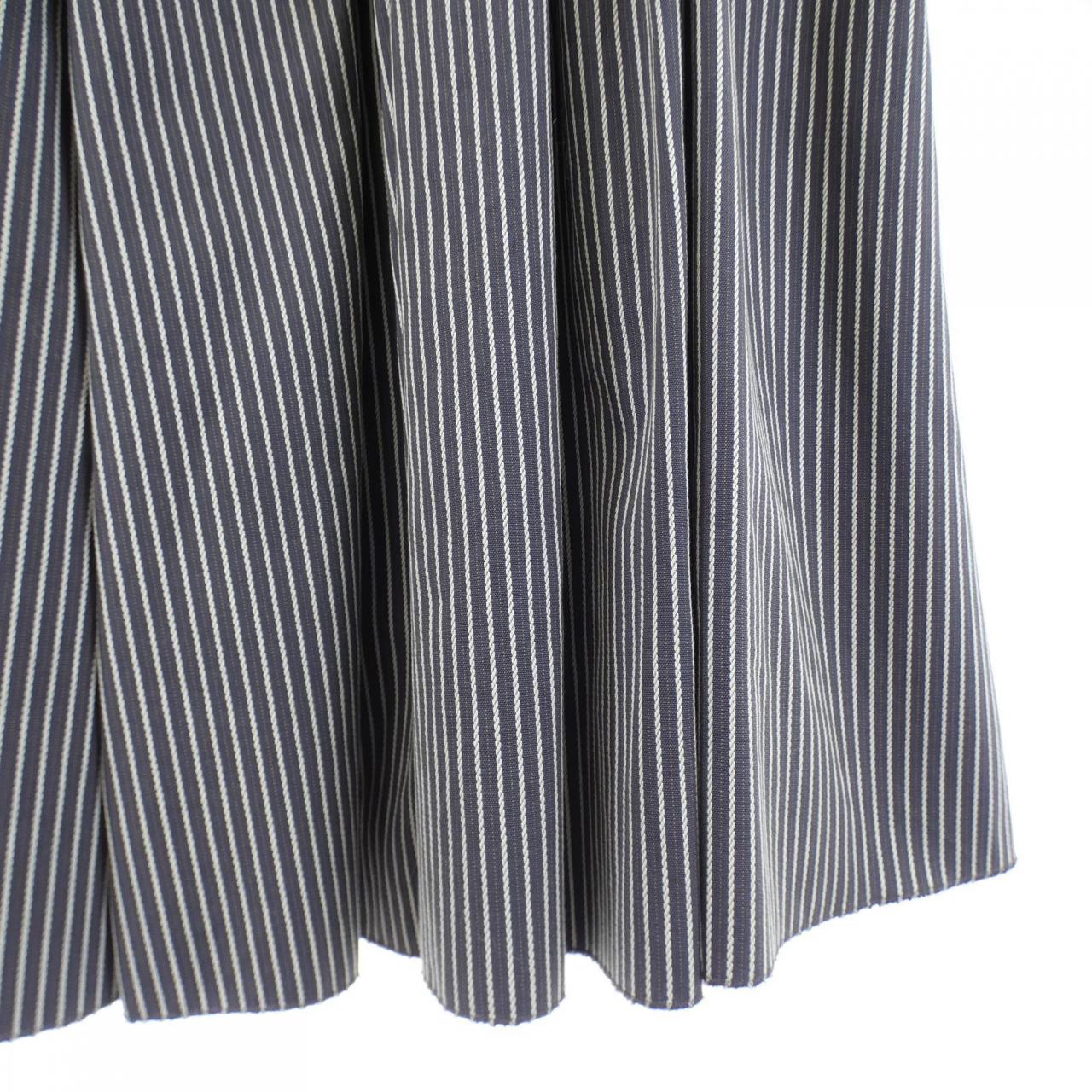 プラダ PRADA P1819U 5U3 スカート