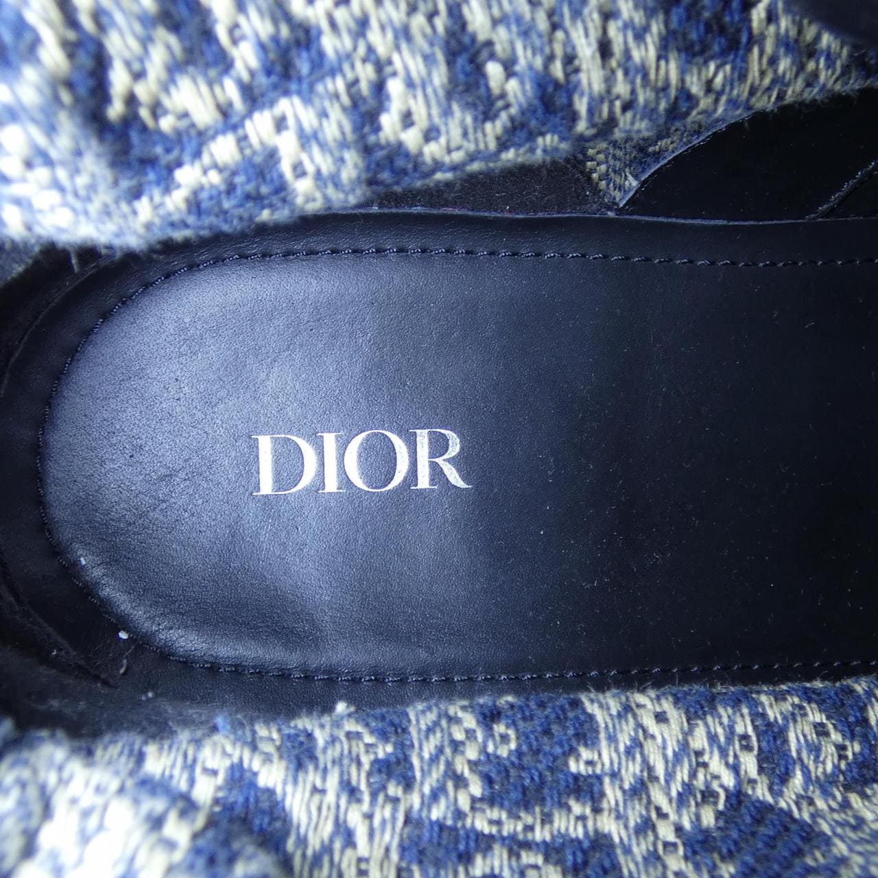 DIOR靴子